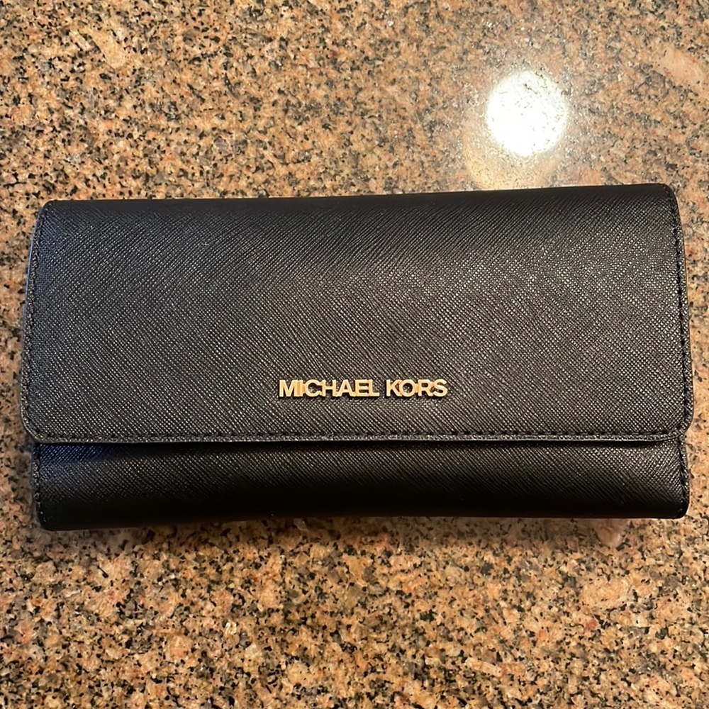 MK checkbook wallet